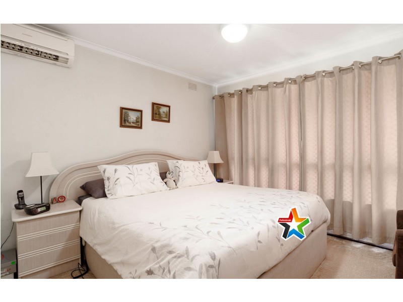 41 & 43 Terrigal Crescent, Kilsyth VIC 3137