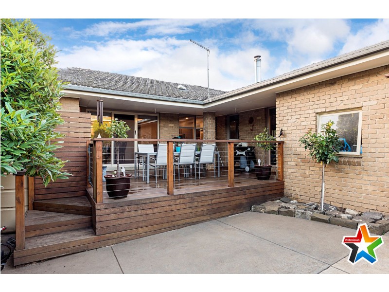 14 Old Kent Road, Mooroolbark VIC 3138
