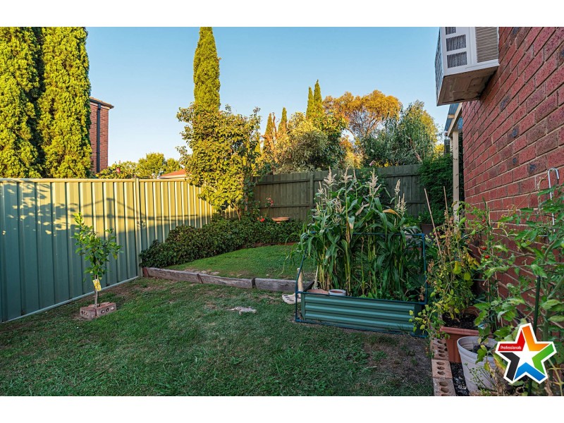 62 Billanook Way, Chirnside Park VIC 3116