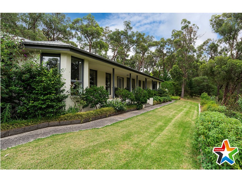 15 Harrison Road, Montrose VIC 3765