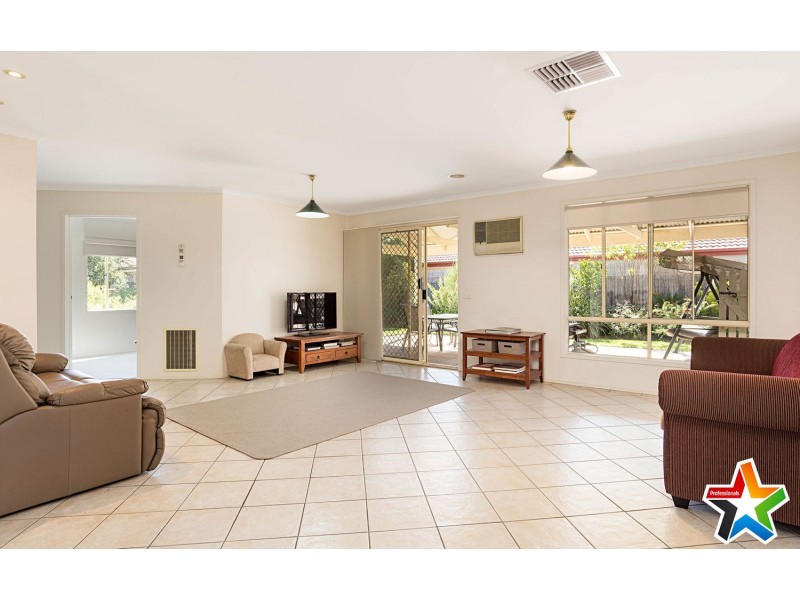 25 Arwon Court, Lilydale VIC 3140