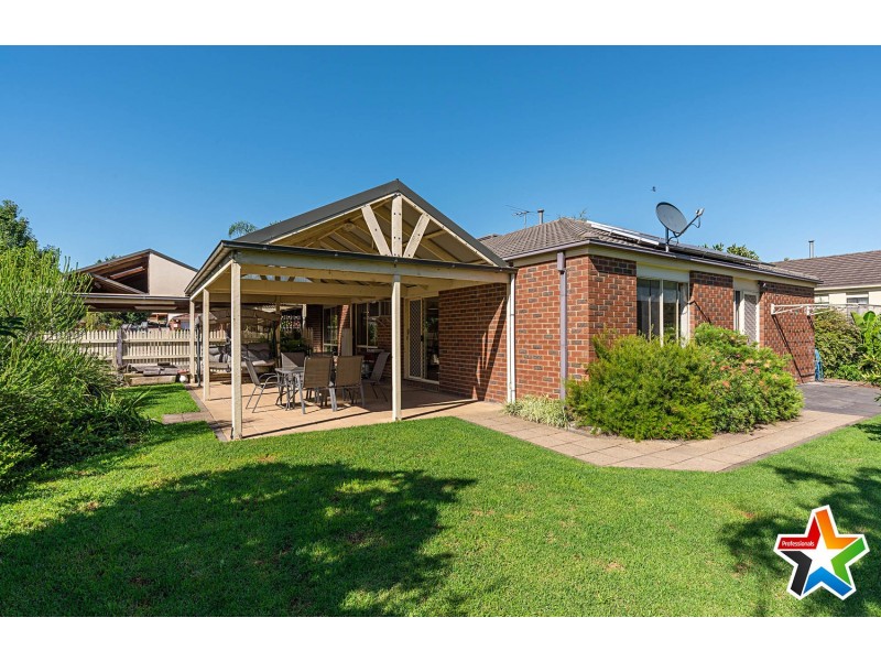 25 Arwon Court, Lilydale VIC 3140
