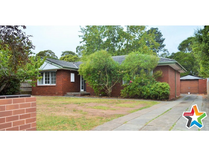 18 Hawthory Road, Kilsyth VIC 3137