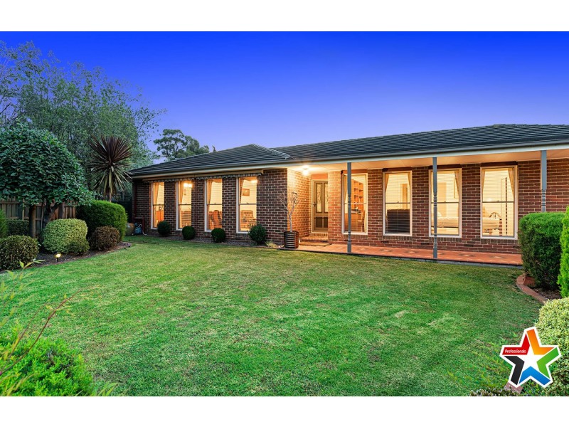 5 Macdonnell Court, Kilsyth VIC 3137