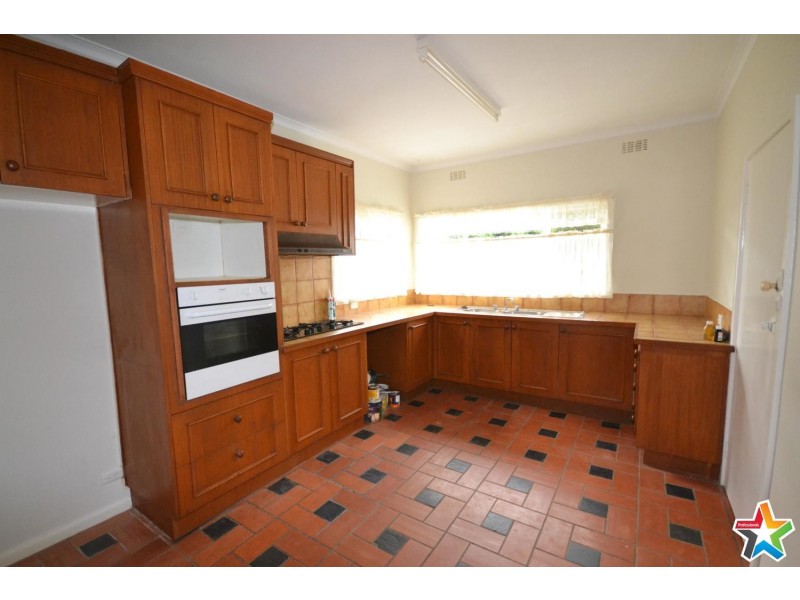 38 Edinburgh Road, Lilydale VIC 3140