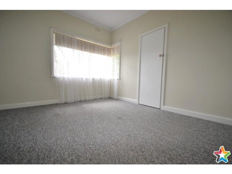 38 Edinburgh Road, Lilydale VIC 3140