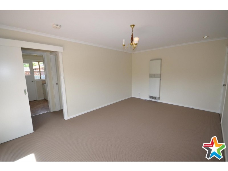 1/98 Sherlock Road, Mooroolbark VIC 3138