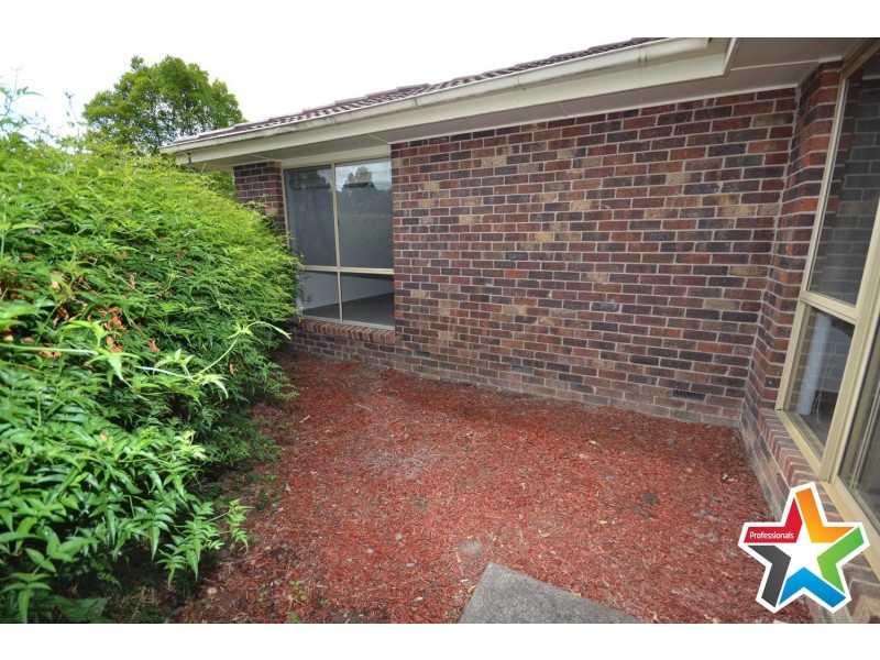 1/98 Sherlock Road, Mooroolbark VIC 3138