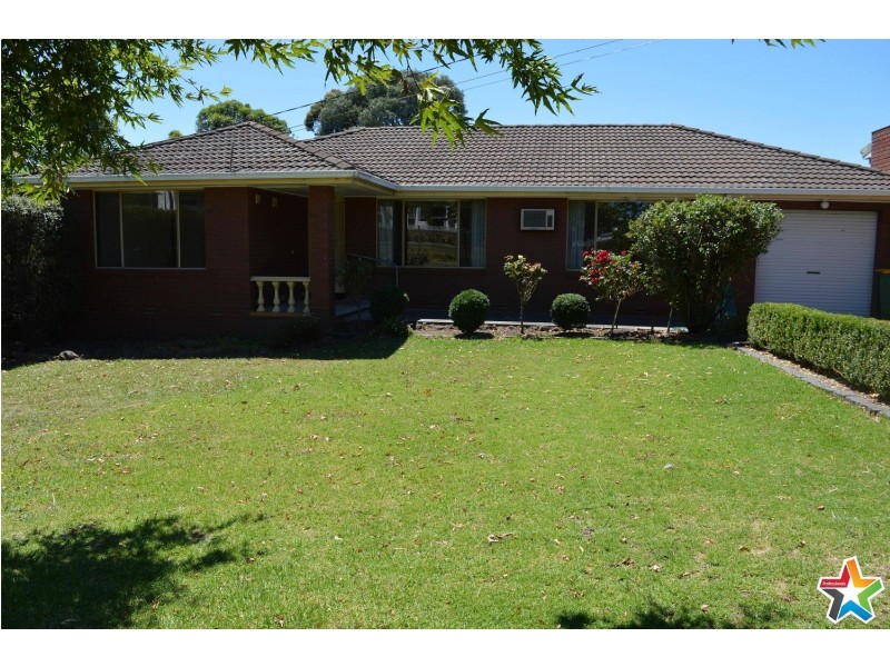 3 Blacksprings Road, Chirnside Park VIC 3116