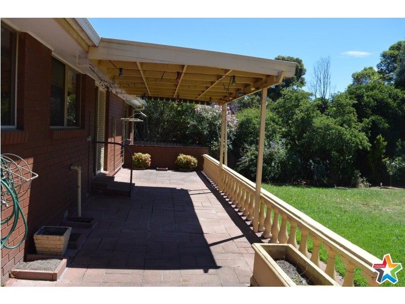 3 Blacksprings Road, Chirnside Park VIC 3116