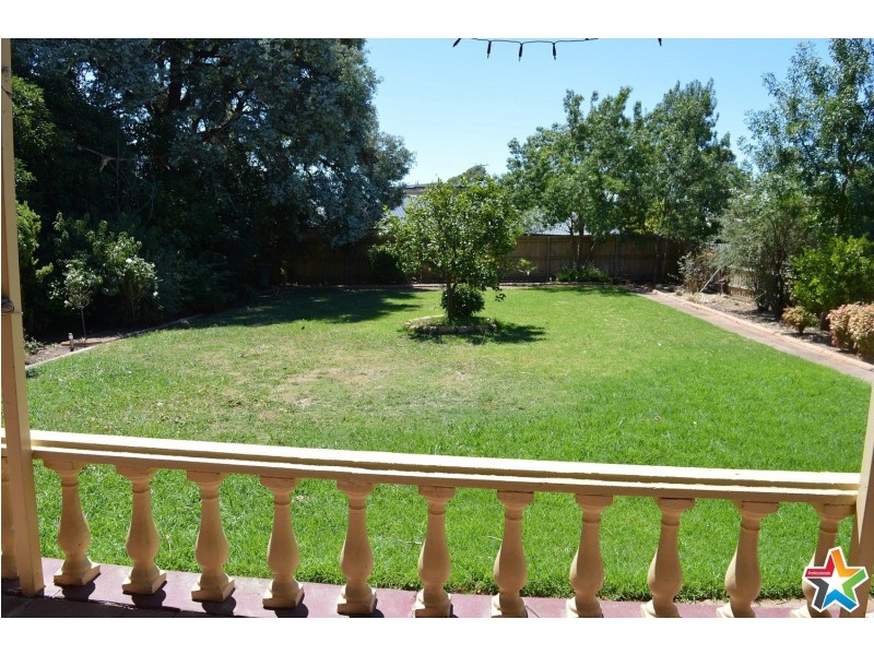 3 Blacksprings Road, Chirnside Park VIC 3116