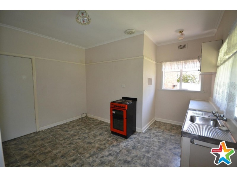 281 Dorset Road, Croydon VIC 3136