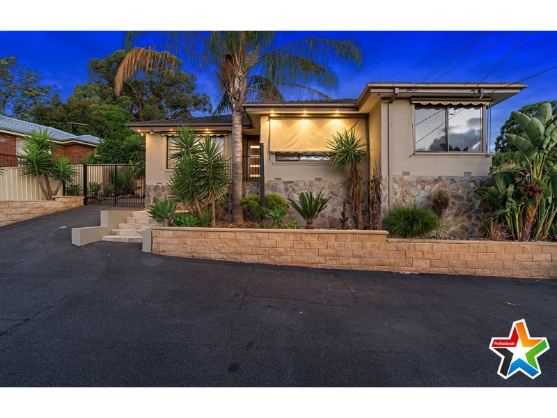 12 Meadowlark Lane, Mooroolbark VIC 3138
