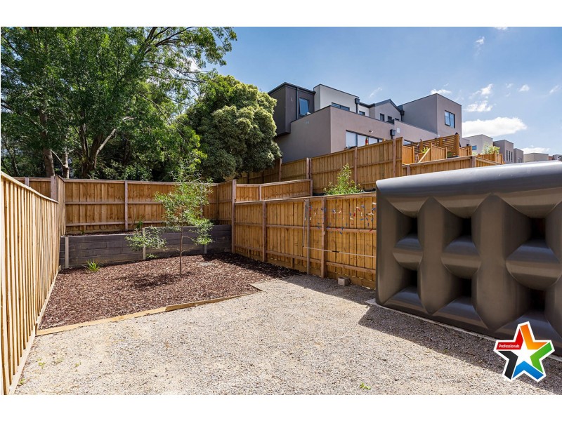 18 Primary Street, Mooroolbark VIC 3138