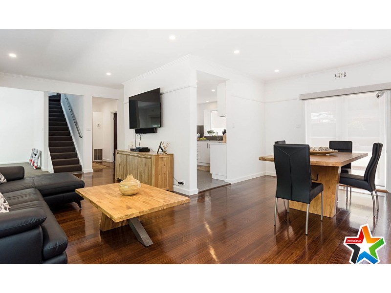 4 Newman Road, Mooroolbark VIC 3138