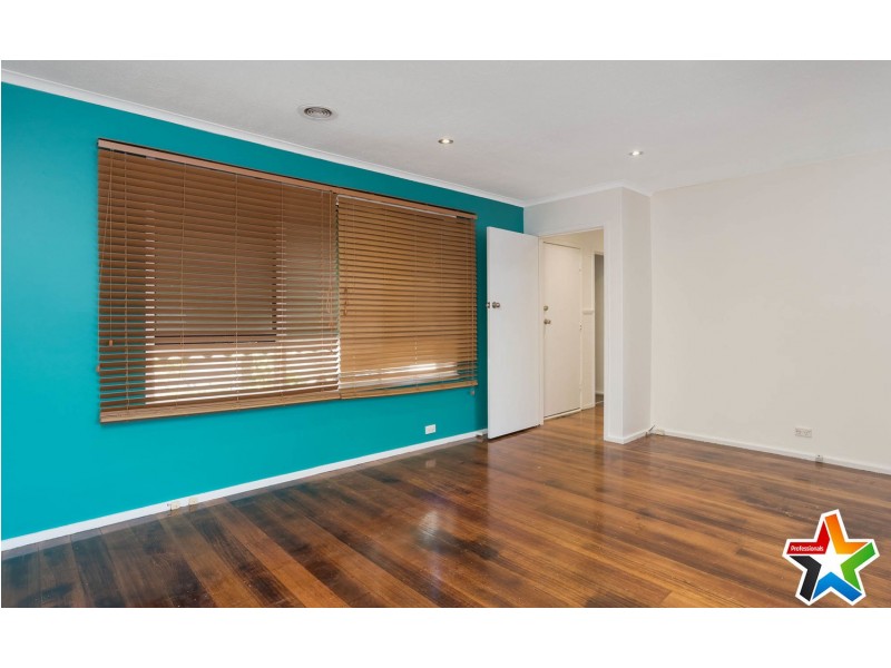 51 Pembroke Road, Mooroolbark VIC 3138