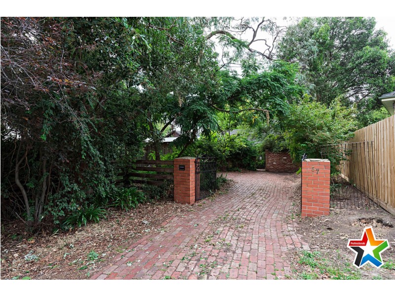 57 Balmoral Street, Kilsyth VIC 3137