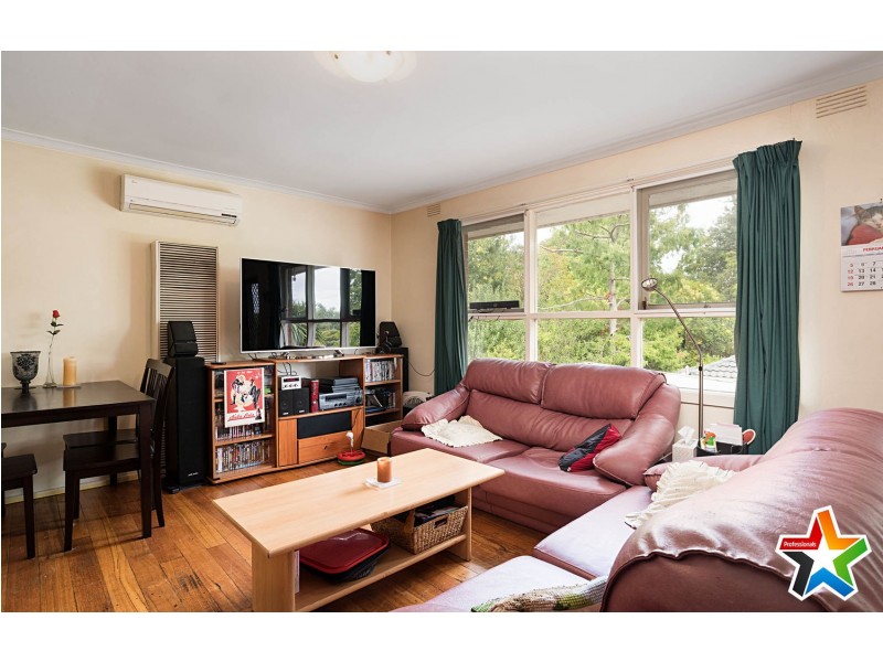 4/18 Newman Road, Mooroolbark VIC 3138