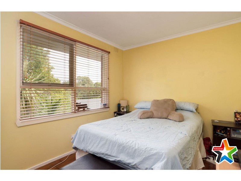 4/18 Newman Road, Mooroolbark VIC 3138