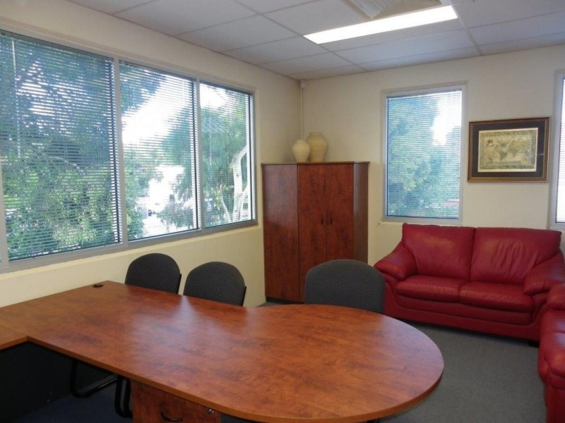 2/35 Lacey Street, Croydon VIC 3136