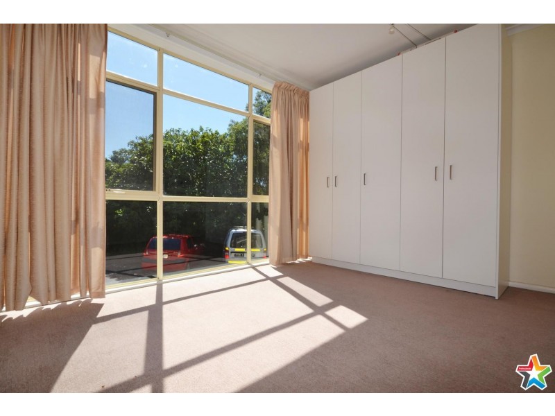 9/128 Mt Dandenong Road, Croydon VIC 3136