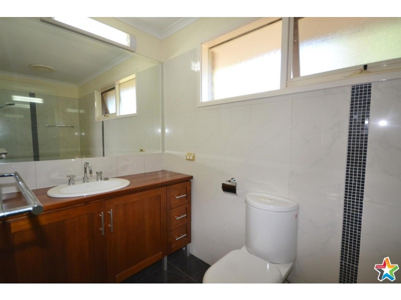 8  Kadina Court, Mooroolbark VIC 3138