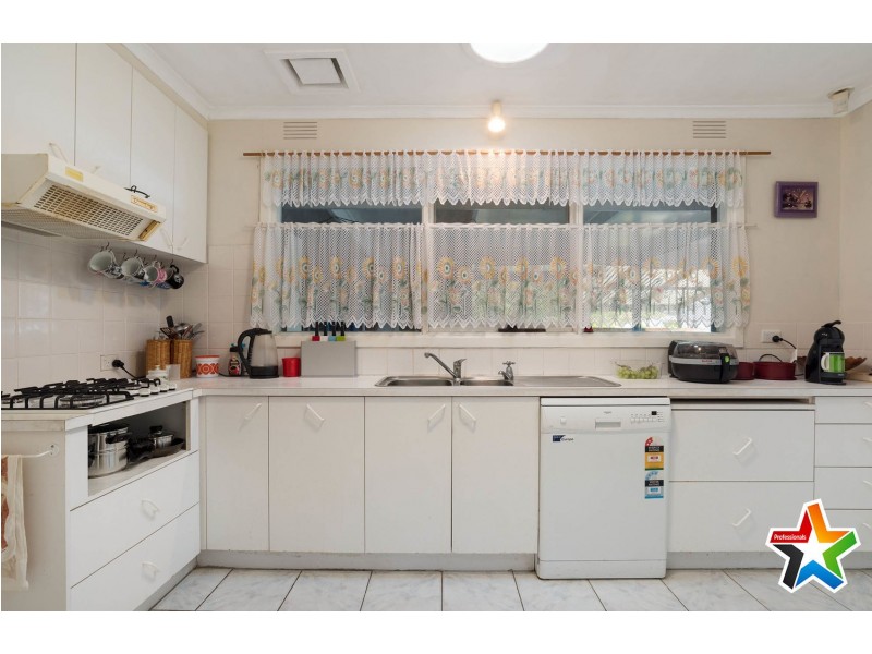 10 Tugun Road, Lilydale VIC 3140