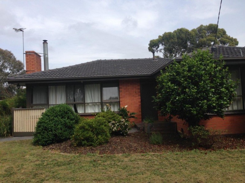 1/13 Terrigal Crescent, Kilsyth VIC 3137