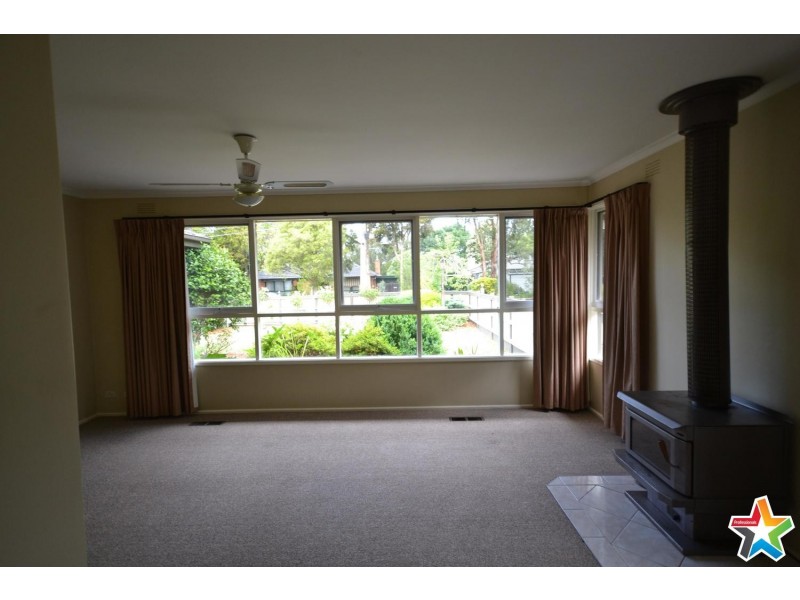 1/13 Terrigal Crescent, Kilsyth VIC 3137