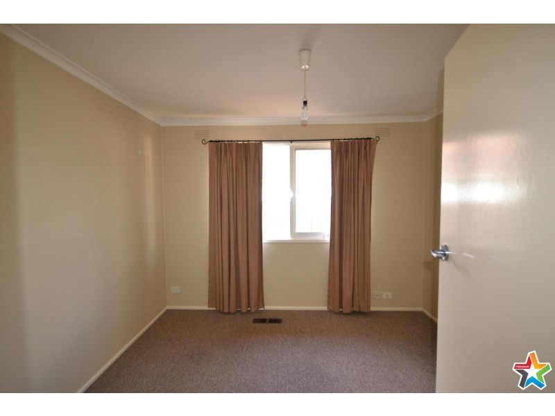 1/13 Terrigal Crescent, Kilsyth VIC 3137