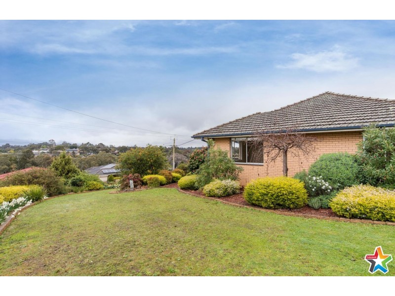 57-59 Winyard Drive, Mooroolbark VIC 3138