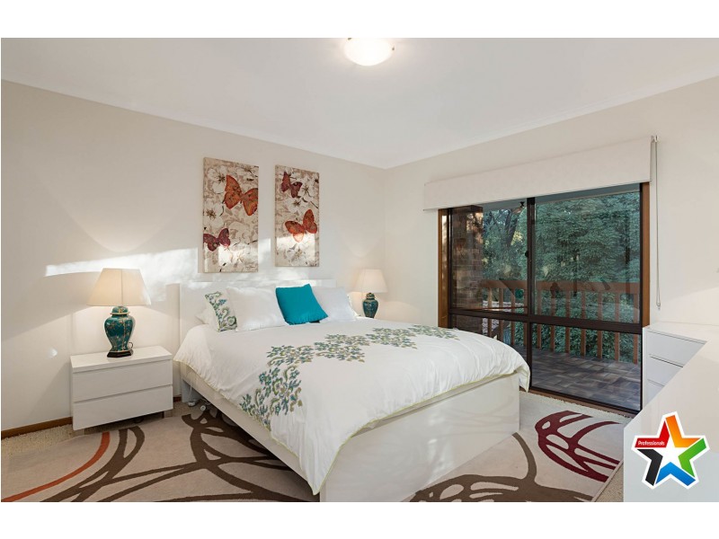 94 Swansea Road, Montrose VIC 3765