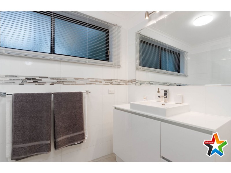 94 Swansea Road, Montrose VIC 3765