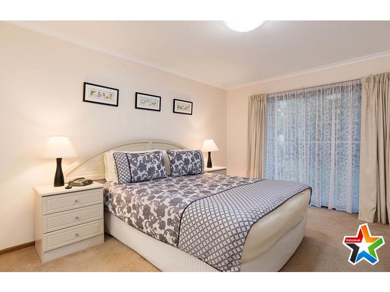 94 Swansea Road, Montrose VIC 3765