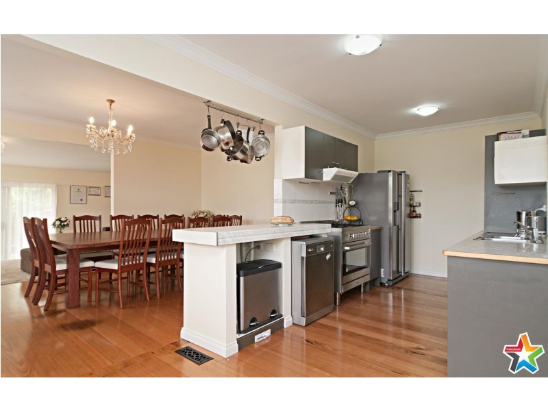 109 Pembroke Road, Mooroolbark VIC 3138
