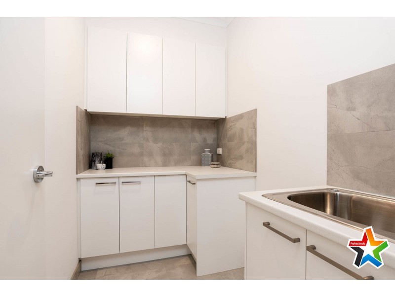 2 Starboard Close, Mooroolbark VIC 3138