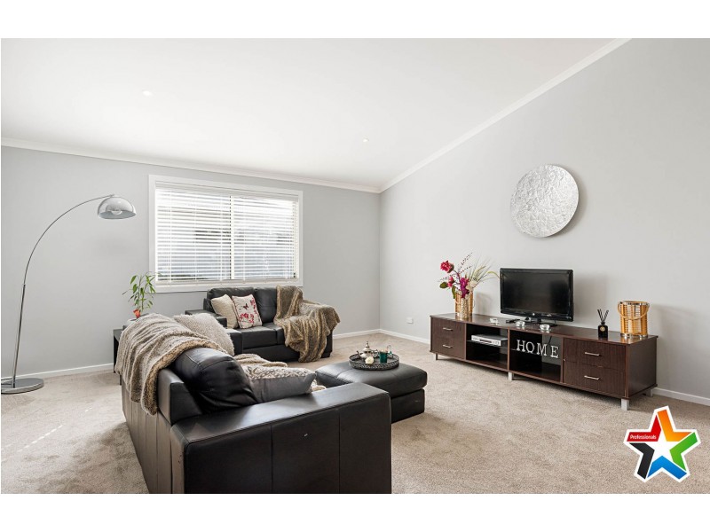 14/273-275 Colchester Road, Kilsyth South VIC 3137