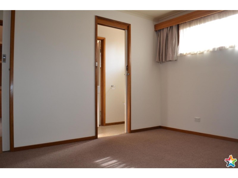 2/20 Heathwood Street, Ringwood East VIC 3135