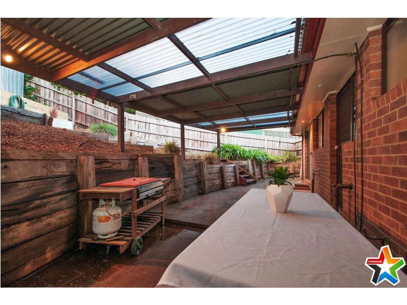 11 Landscape Drive, Mooroolbark VIC 3138