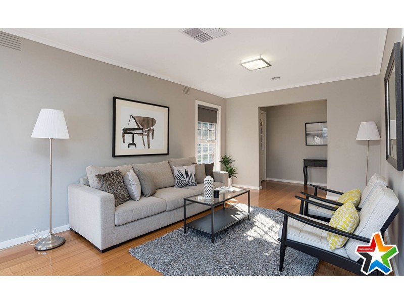 163 Manchester Road, Mooroolbark VIC 3138