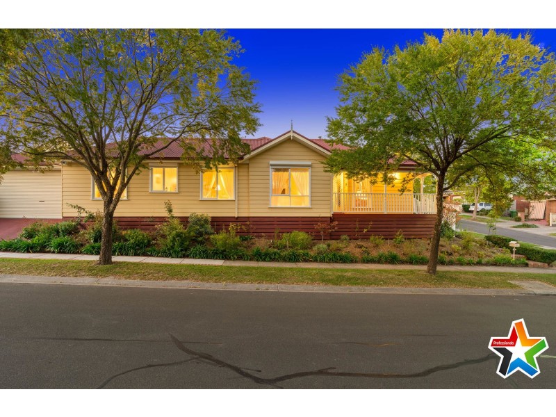 12 Rosewood Place, Chirnside Park VIC 3116