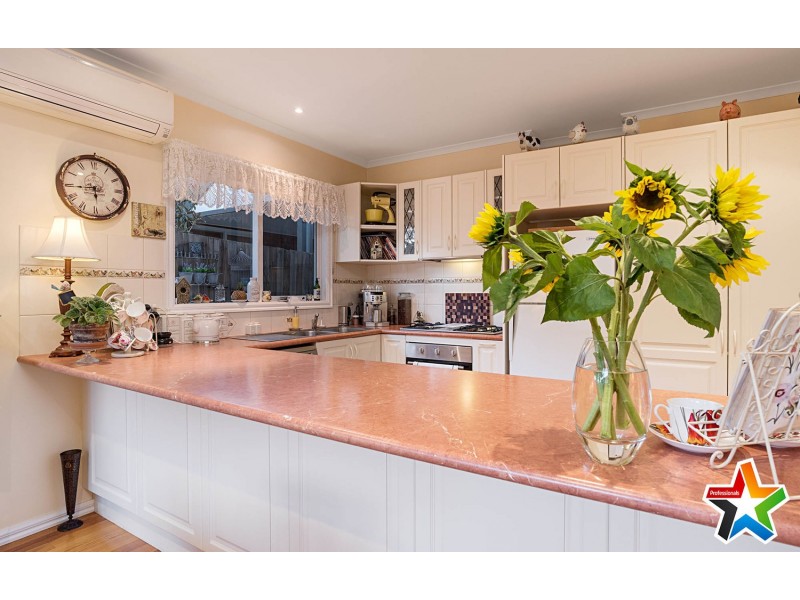 12 Rosewood Place, Chirnside Park VIC 3116