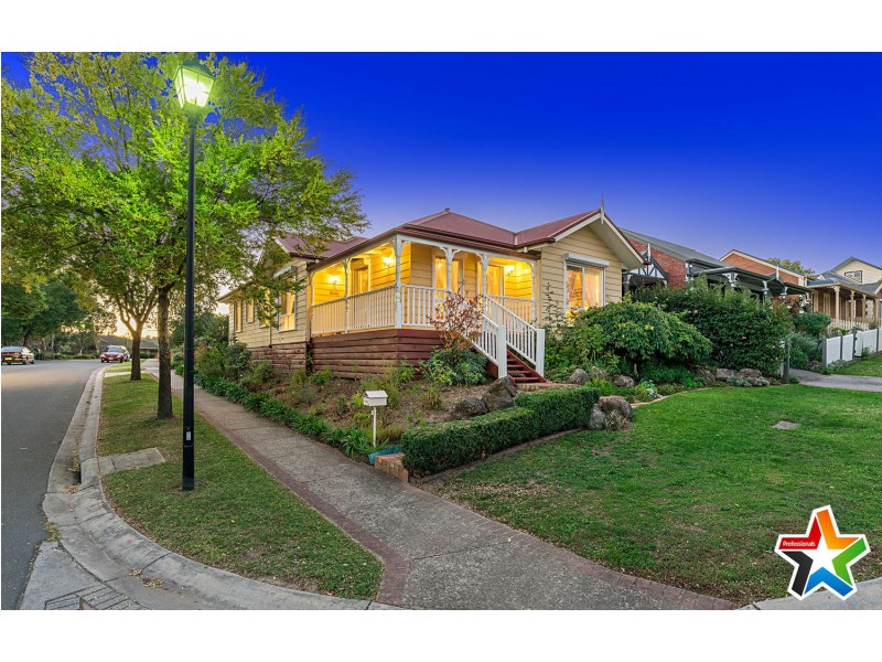 12 Rosewood Place, Chirnside Park VIC 3116