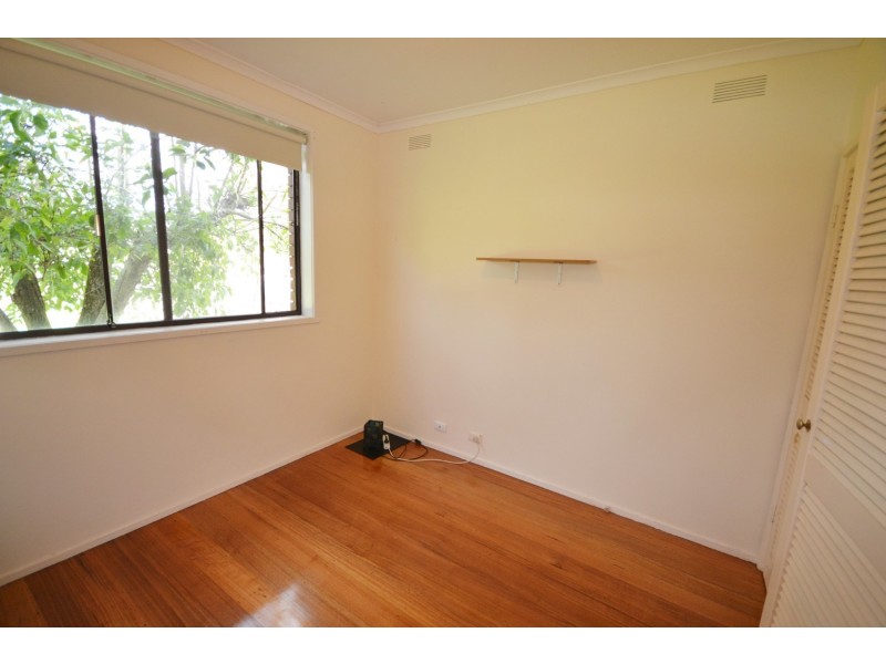 72 Hawthory Road, Kilsyth VIC 3137