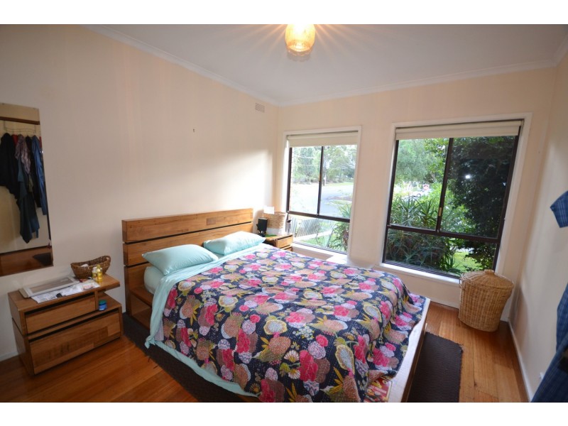 72 Hawthory Road, Kilsyth VIC 3137