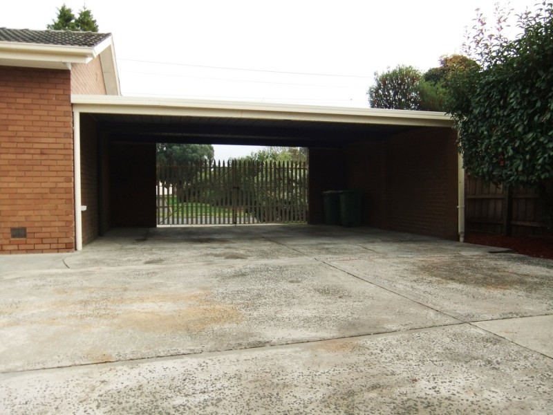 72 Hawthory Road, Kilsyth VIC 3137