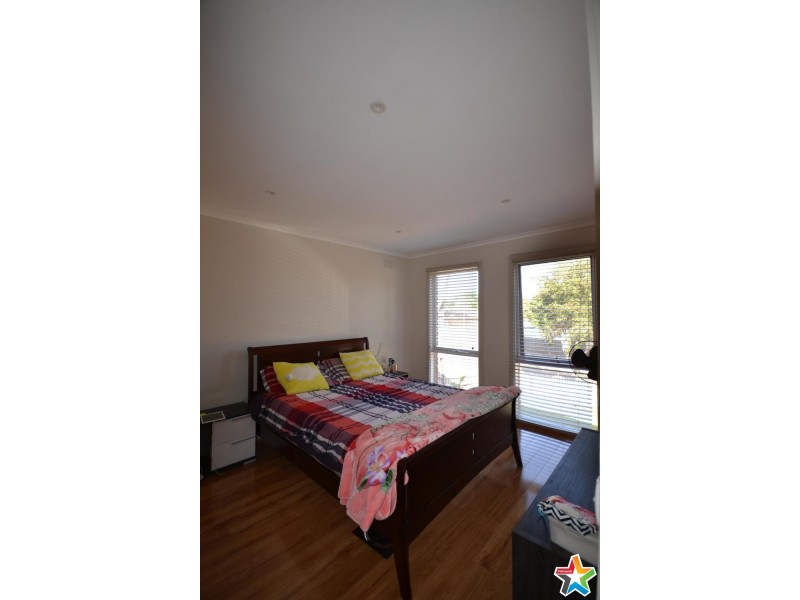 7 Eastwood Crescent, Mooroolbark VIC 3138