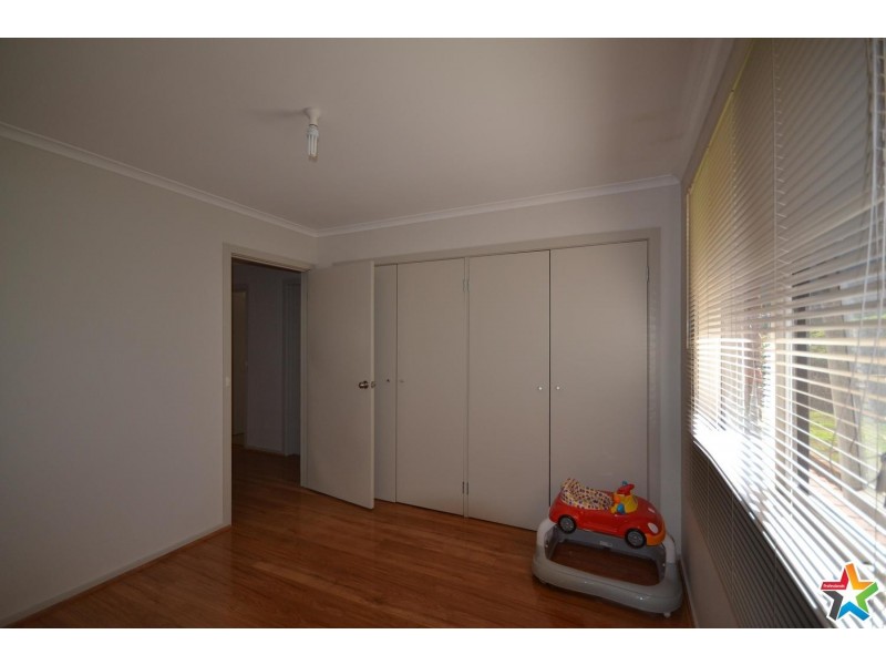 7 Eastwood Crescent, Mooroolbark VIC 3138