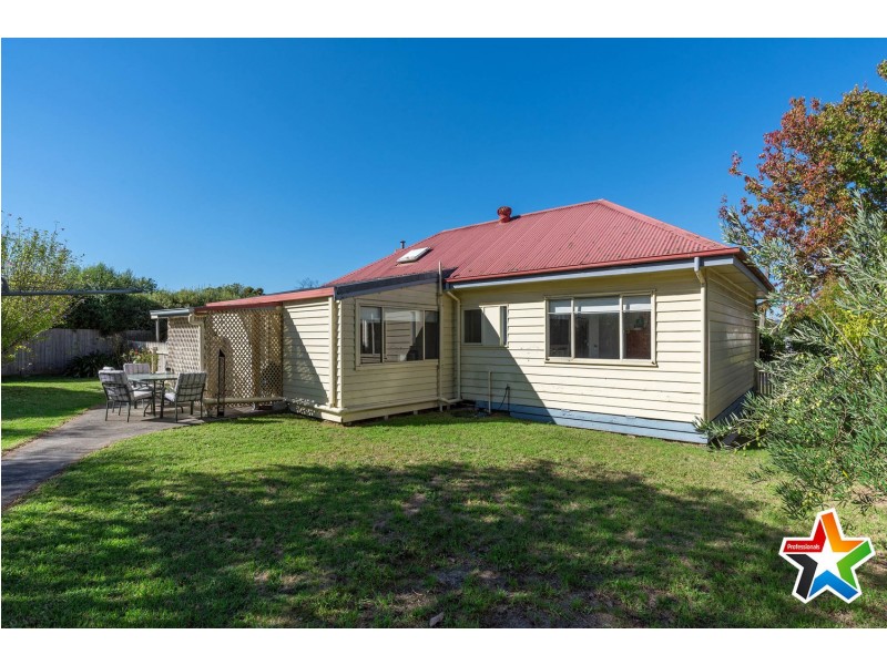 6 Lusher Road, Croydon VIC 3136