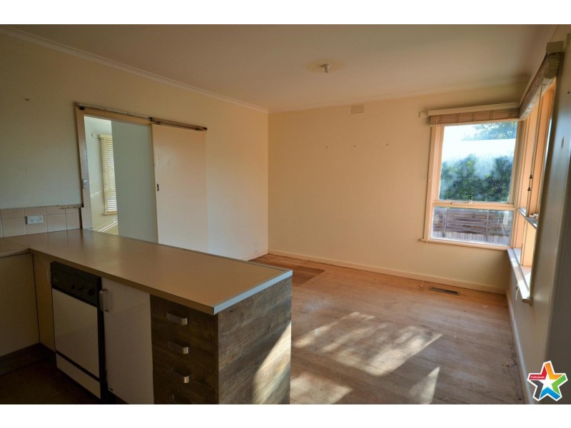 34 Sweetland Road, Mooroolbark VIC 3138